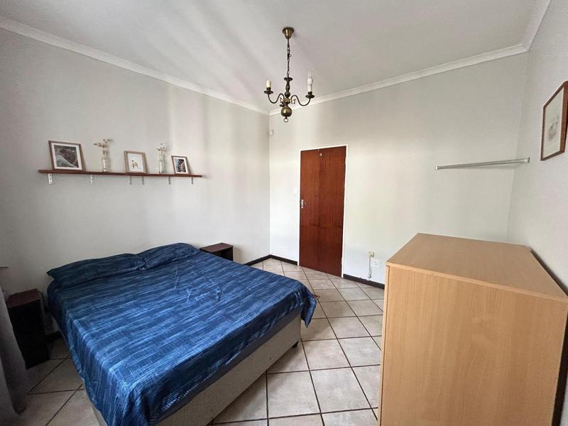 To Let 1 Bedroom Property for Rent in Land and Zeezicht Western Cape